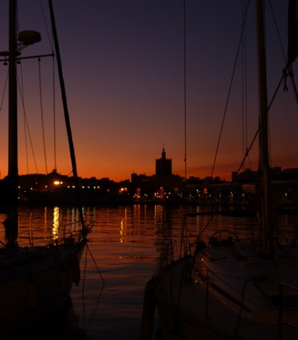 Crepúsculo en el puerto de Málaga