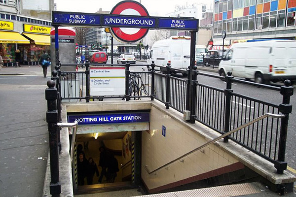 Boca de metro de Notting Hill
