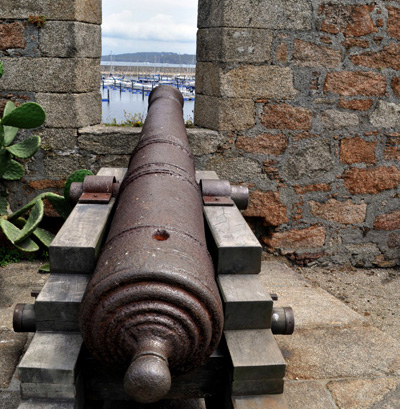 Cañón de un castillo en La Coruña