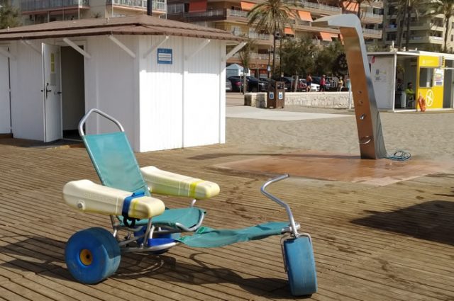 Playa adaptada para minusválidos en Fuengirola